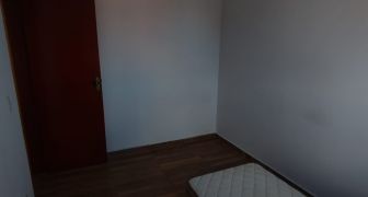Apto  com 2 dormitórios  LO 165 